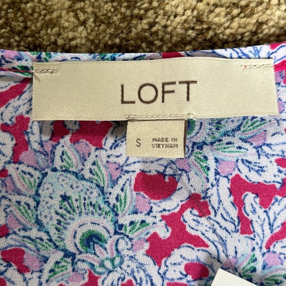 Loft Mixed Media Sleeveless Printed Tie Shell - Picture 2 of 4